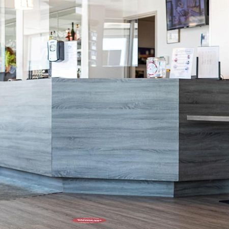 גרדיניון Quality Hotel Bordeaux Pessac מראה חיצוני תמונה