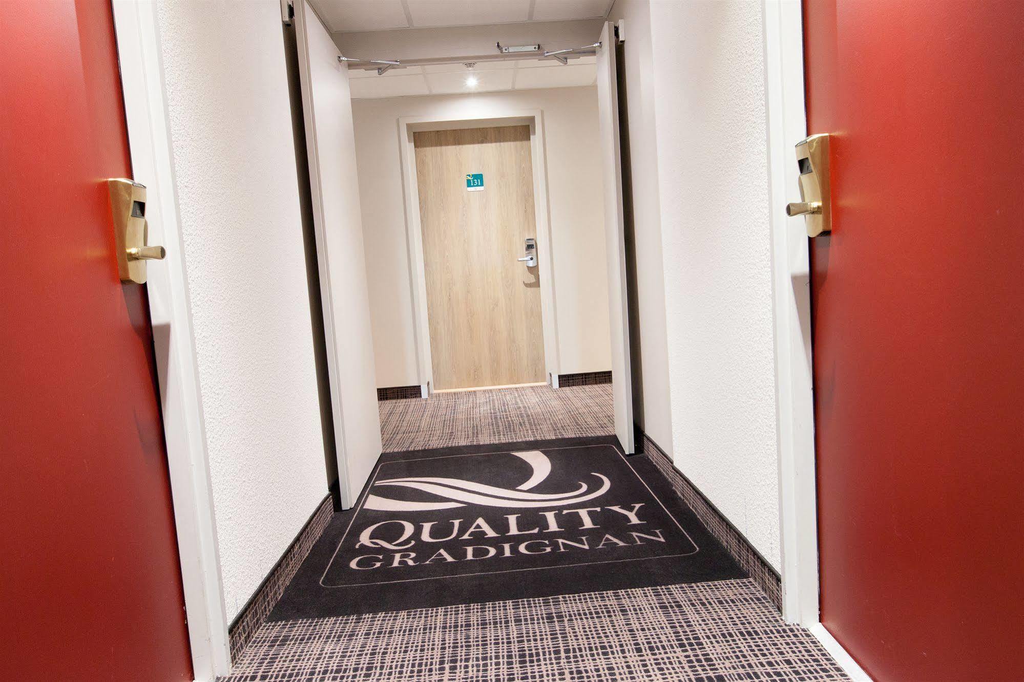 גרדיניון Quality Hotel Bordeaux Pessac מראה חיצוני תמונה
